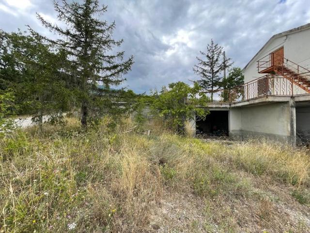 Villa Indipendente in vendita a Unione dei Comuni della Val Vibrata, Civitella Del Tronto