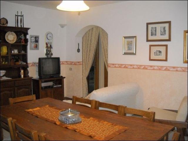 Villa Indipendente in vendita a Unione dei Comuni della Val Vibrata, Civitella Del Tronto