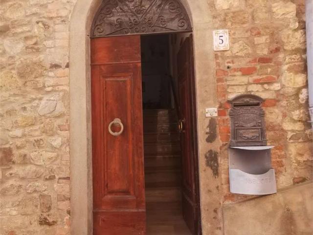 Villa Indipendente in vendita a Civitella in Val di Chiana, Badia Al Pino