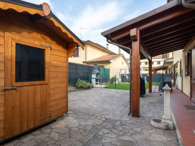 Villa Indipendente in vendita a Civitella in Val di Chiana, Viciomaggio