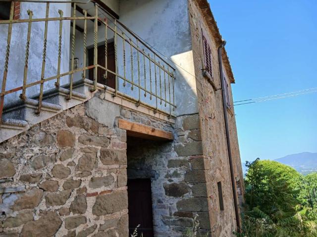 Villa Indipendente in vendita a Civitella in Val di Chiana, Albergo