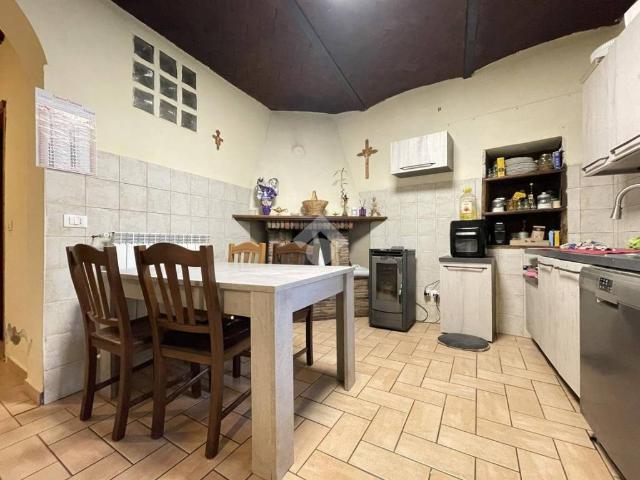 Villa Indipendente in vendita a Civitella in Val di Chiana, Pieve A Maiano