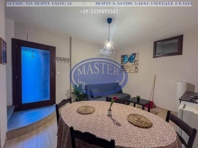 Villa Indipendente in vendita a Civitella in Val di Chiana, Albergo