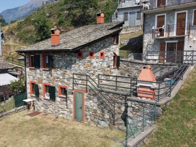 Villa Indipendente in vendita a Civo, Lombardia