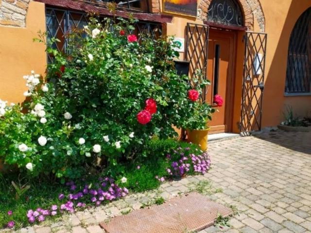 Villa Indipendente in vendita a Piemonte, Cuneo