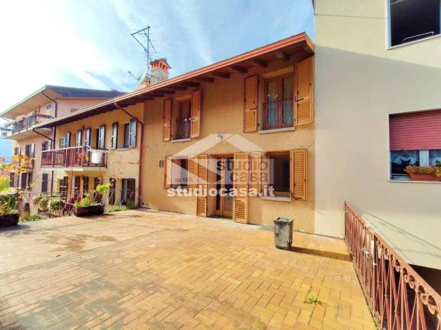 Villa Indipendente in vendita a Fiorine, Clusone