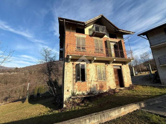 Villa Indipendente in vendita a Unione Montana di Comuni delle Valli di Lanzo, Ceronda e Casternone, Piemonte