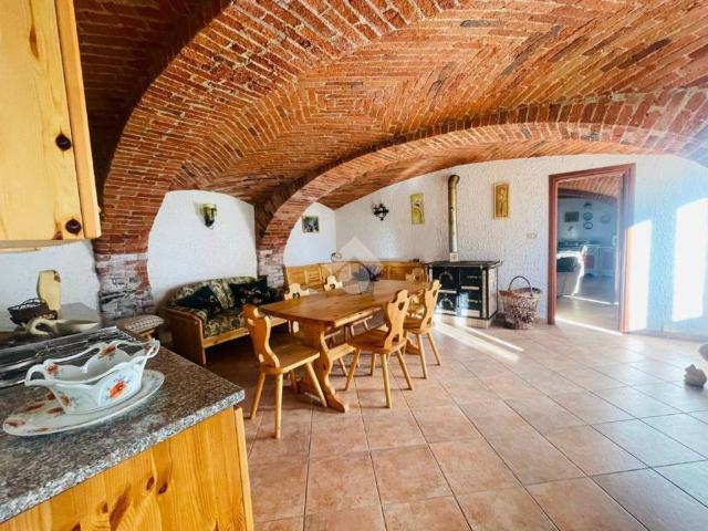 Villa Indipendente in vendita a Unione Montana di Comuni delle Valli di Lanzo, Ceronda e Casternone, Piemonte