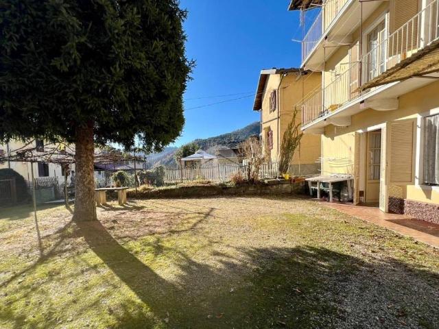 Villa Indipendente in vendita a Unione Montana di Comuni delle Valli di Lanzo, Ceronda e Casternone, Piemonte