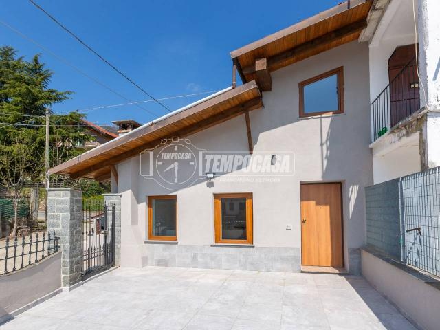 Villa Indipendente in vendita a Castagna, Piemonte