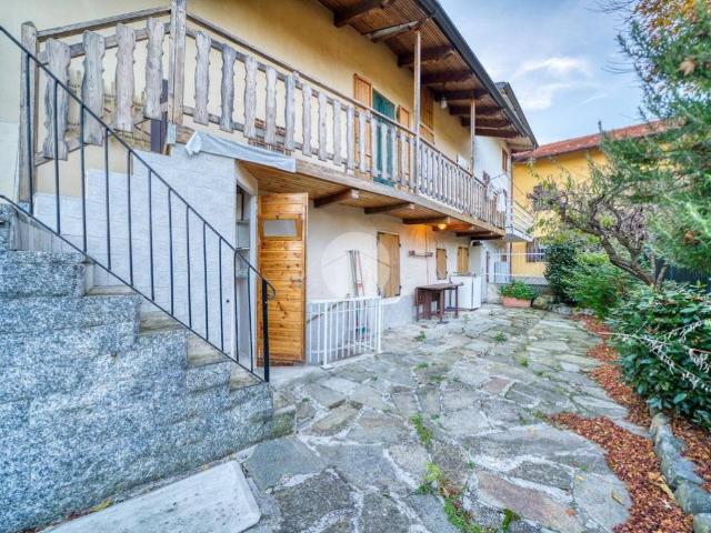 Villa Indipendente in vendita a Ruadamonte, Piemonte