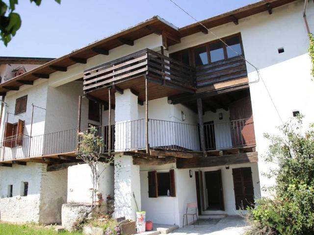 Villa Indipendente in vendita a Ruadamonte, Piemonte