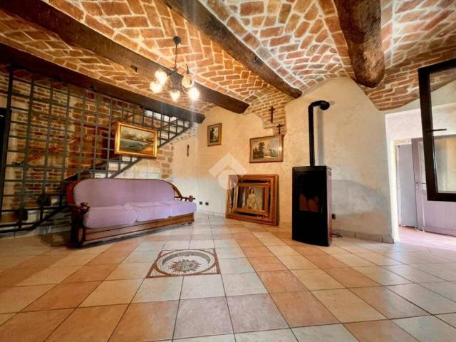 Villa Indipendente in vendita a Bonvino, Cocconato