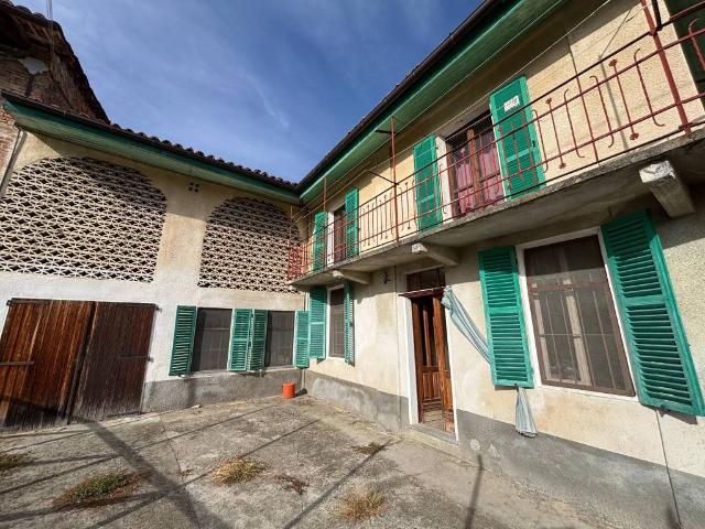 Villa Indipendente in vendita a Piemonte, Asti