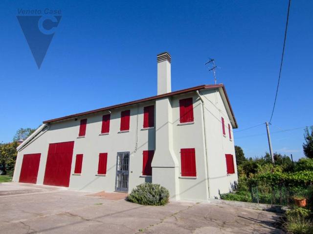 Villa Indipendente in vendita a Codevigo, Veneto