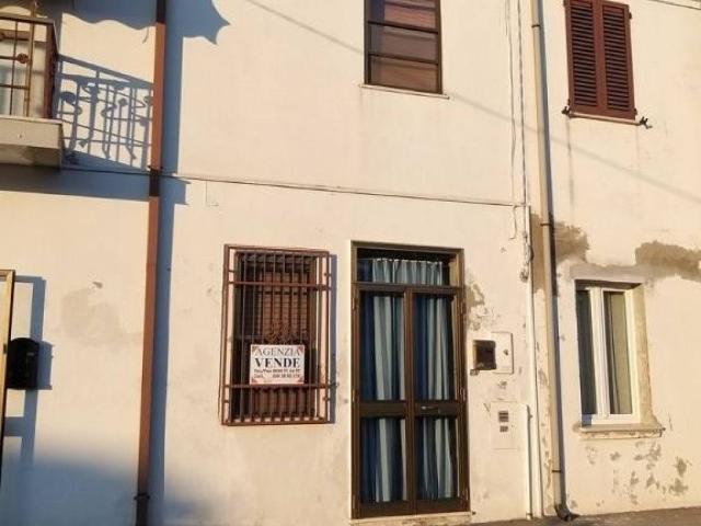 Villa Indipendente in vendita a Unione Delta del Po, Codigoro