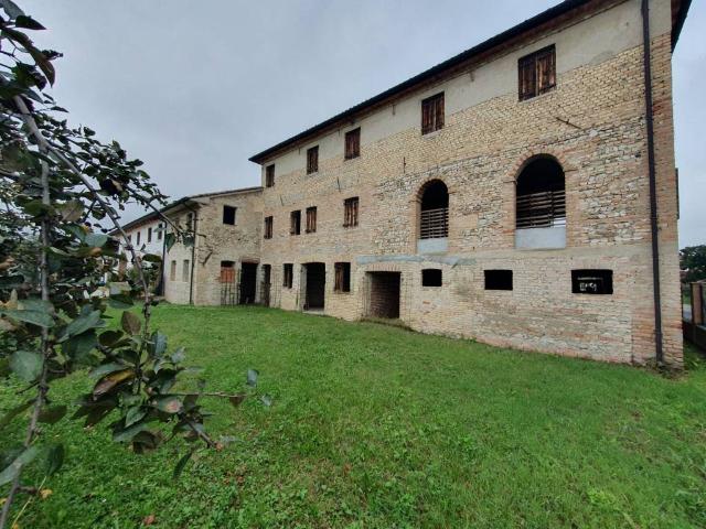Villa Indipendente in vendita a Codognè, Veneto