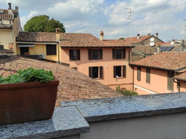 Villa Indipendente in vendita a Codogno, Lombardia
