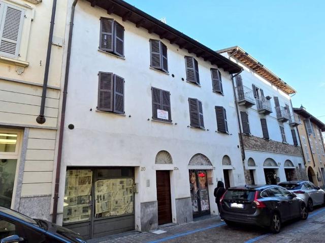 Villa Indipendente in vendita a Codogno, Lombardia