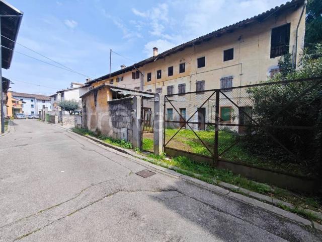 Villa Indipendente in vendita a Codroipo, Friuli-Venezia Giulia