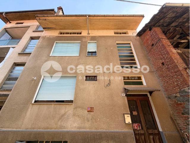 Villa Indipendente in vendita a Piemonte, Biella