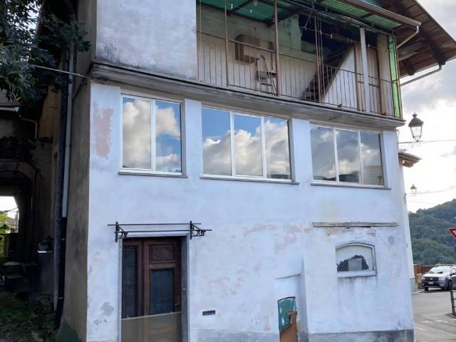 Villa Indipendente in vendita a Piemonte, Biella