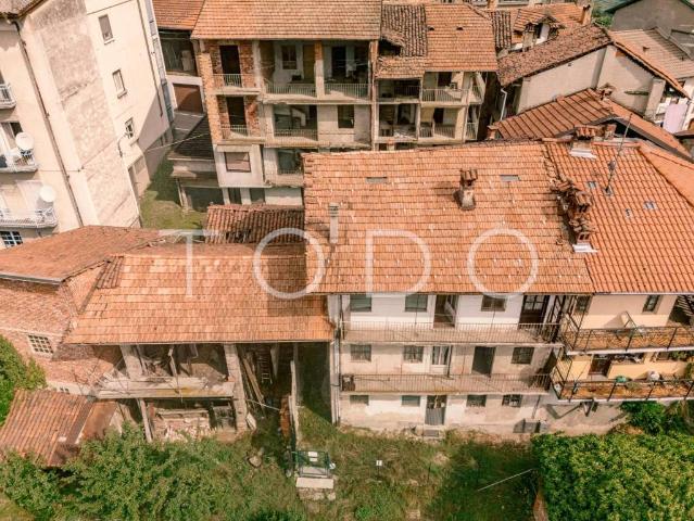 Villa Indipendente in vendita a Piemonte, Biella