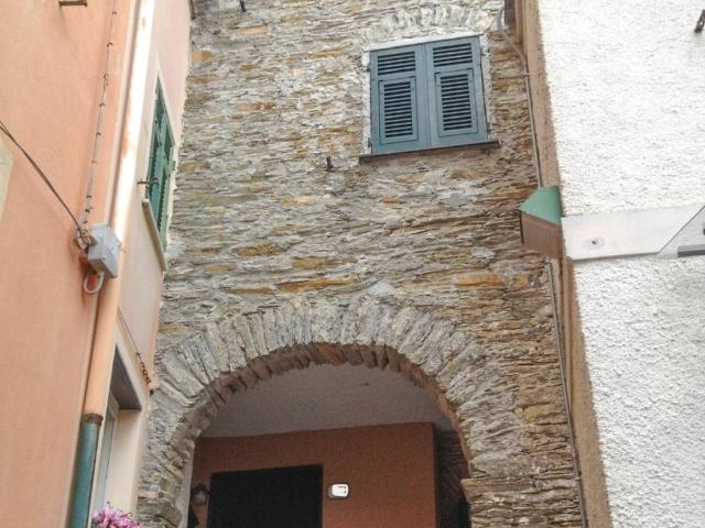 Villa Indipendente in vendita a San Bartolomeo, Cogorno
