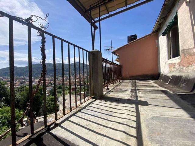 Villa Indipendente in vendita a San Salvatore, Cogorno