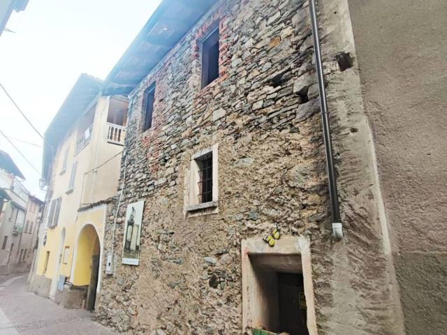Villa Indipendente in vendita a Piemonte, Novara
