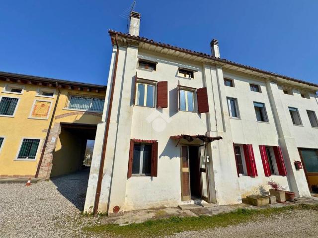 Villa Indipendente in vendita a Mason Vicentino, Veneto