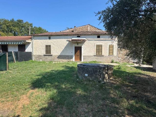Villa Indipendente in vendita a Colfelice, Lazio