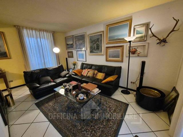 Villa Indipendente in vendita a Villatico, Colico