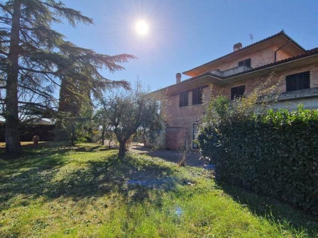 Villa Indipendente in vendita a Campiglia dei Foci, Colle Di Val D'elsa