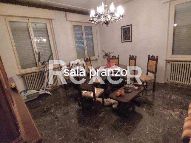 Villa Indipendente in vendita a Collecchio, Reggio Emilia