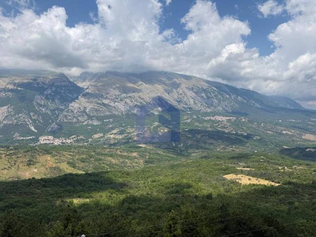 Villa Indipendente in vendita a Colledimacine, Abruzzo