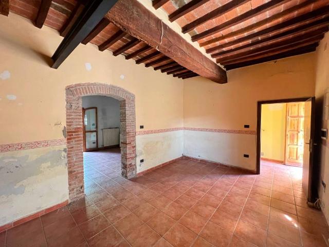 Villa Indipendente in vendita a Collesalvetti, Toscana