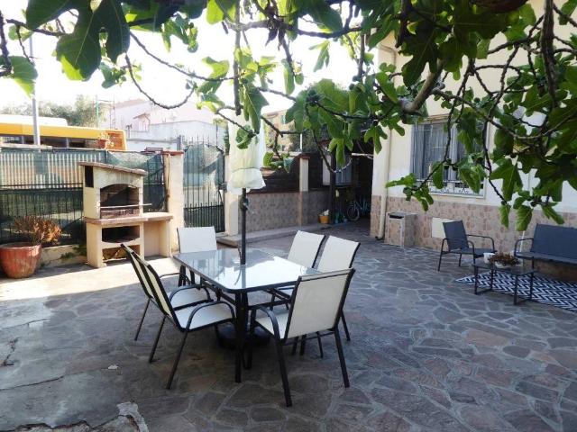 Villa Indipendente in vendita a Collesalvetti, Toscana