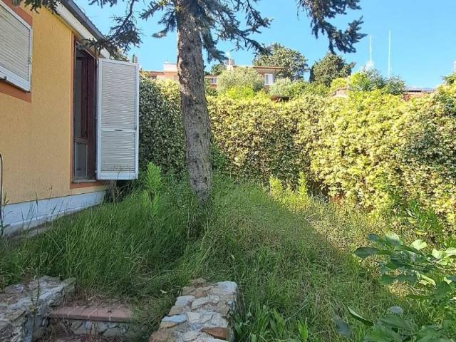 Villa Indipendente in vendita a Pietreto, Collesalvetti