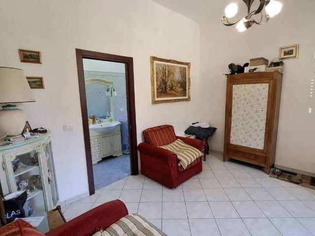 Villa Indipendente in vendita a Collesalvetti, Toscana