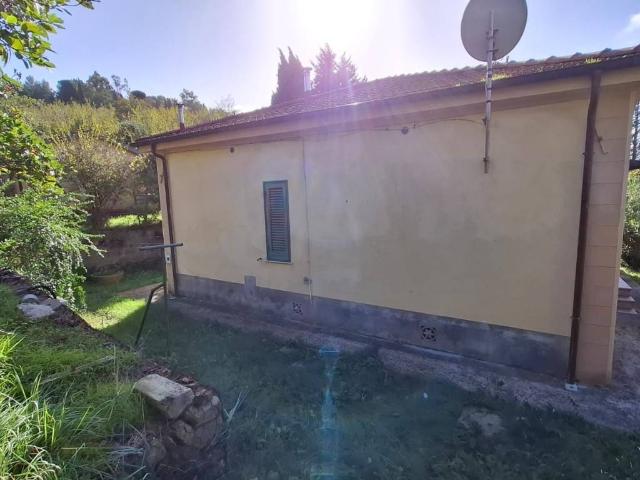 Villa Indipendente in vendita a Santo Regolo, Fauglia