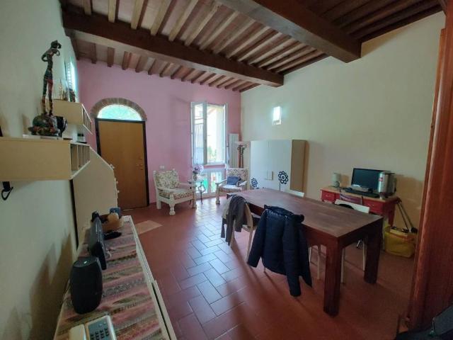 Villa Indipendente in vendita a Collesalvetti, Toscana