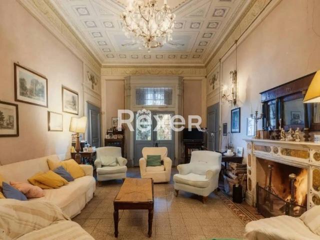 Villa Indipendente in vendita a Collesalvetti, Toscana
