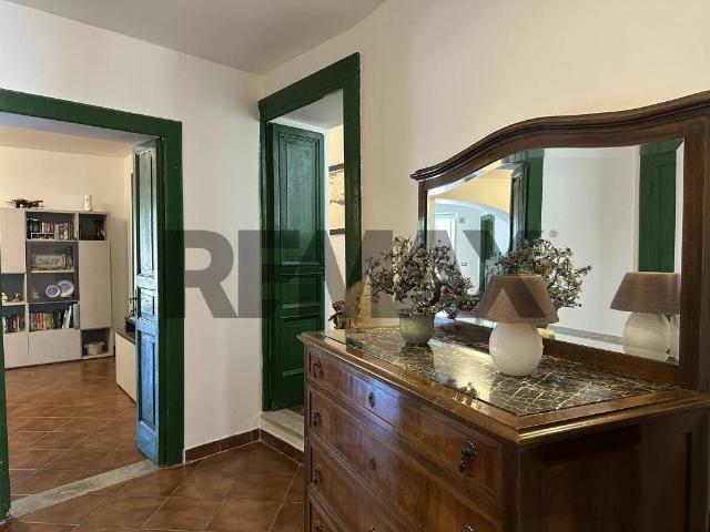 Villa Indipendente in vendita a Colli A Volturno, Molise