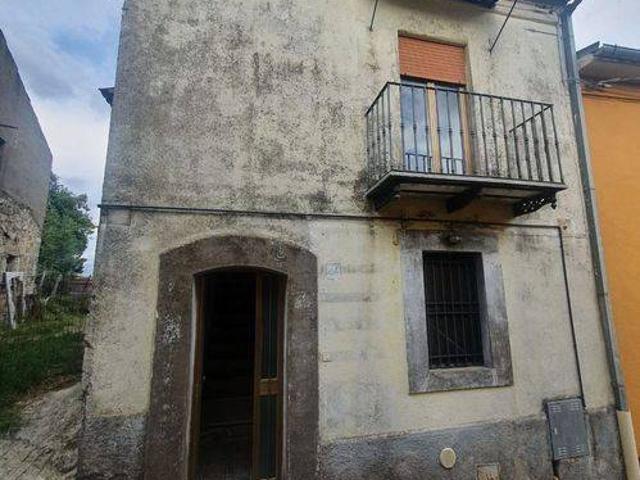 Villa Indipendente in vendita a Colli A Volturno, Molise