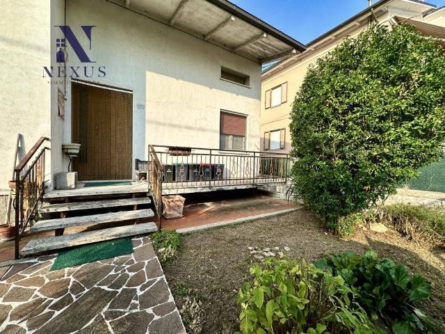 Villa Indipendente in vendita a Colli al Metauro, Marche