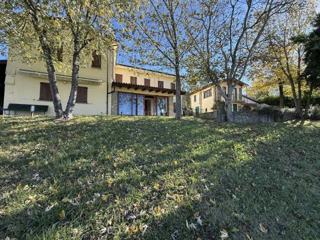 Villa Indipendente in vendita a Colli Verdi, Bivio Carmine