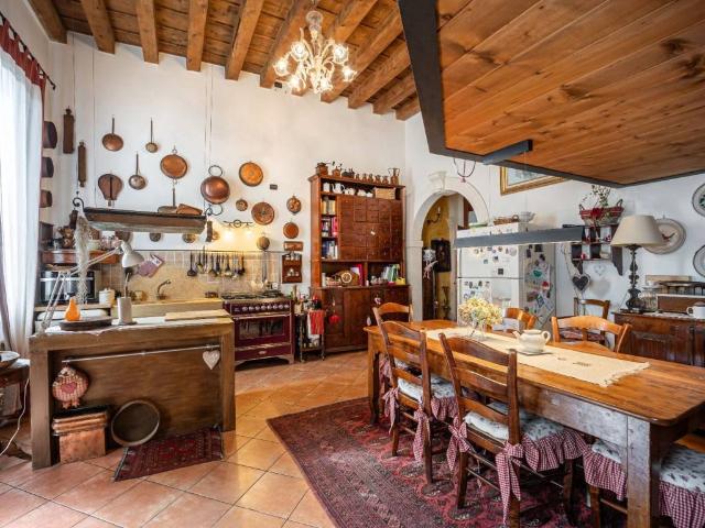 Villa Indipendente in vendita a Spessa, Cologna Veneta