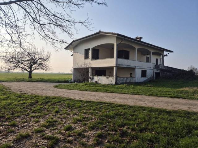 Villa Indipendente in vendita a Cologna Veneta, Veneto