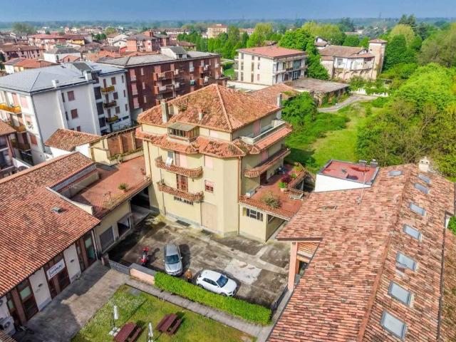 Villa Indipendente in vendita a Cologno al Serio, Bergamo